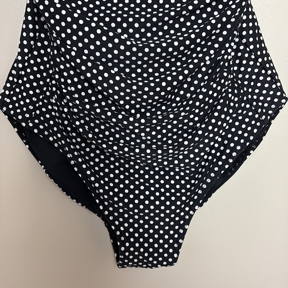 Niptuck Multi Fit Cup One Piece Swimsuit Black White Polka Dot Size 8 - Picture 4 of 16